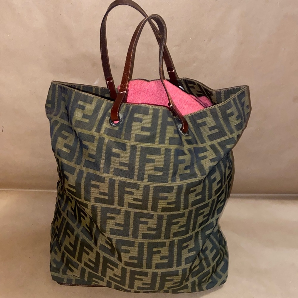 Fendi tote